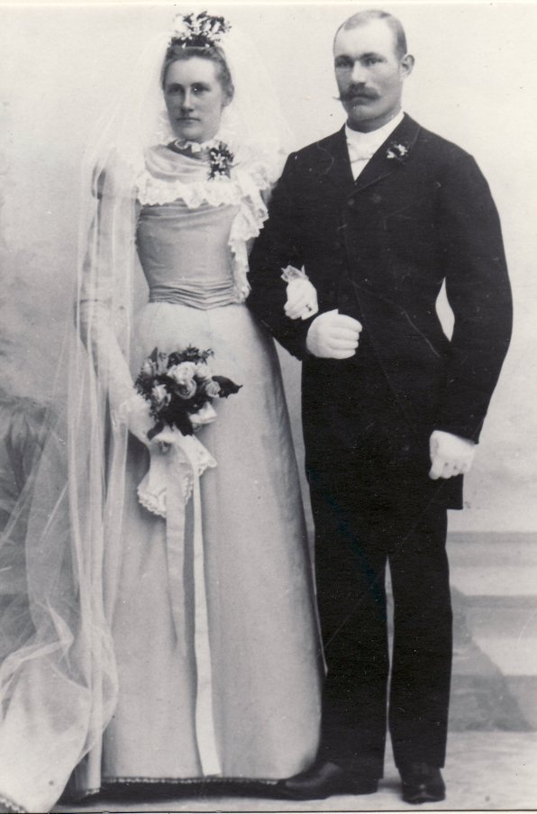 Nils Nilsson O Katarina Sahlin gifte sig 28/5 1898